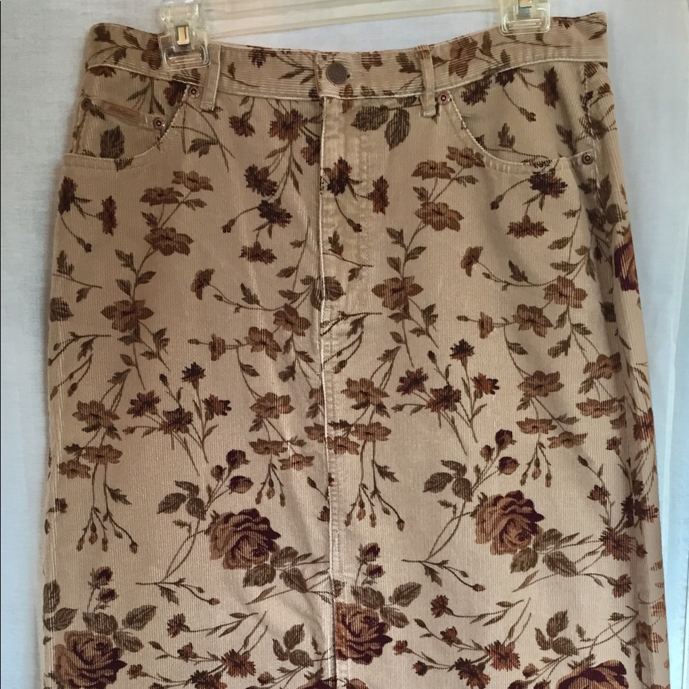 Long corduroy skirt